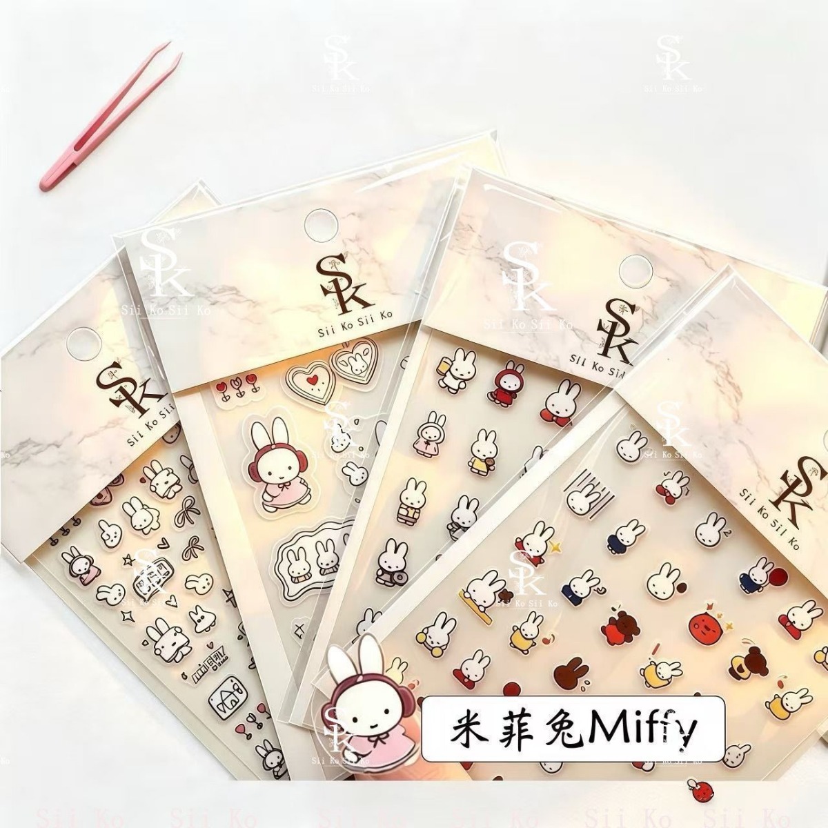 미피 토끼 네일 스티커 귀여운 만화 4장 엠보싱 3D  - Tablet Accessories Gifts 리뷰 및 가격
